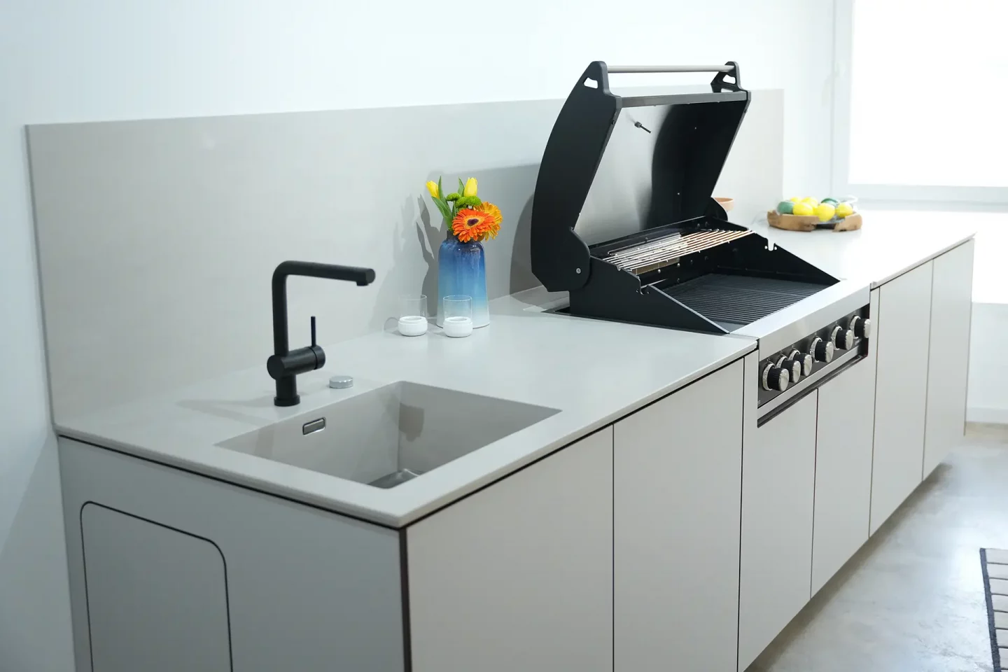 Outdoor kitchen in Palma showroom